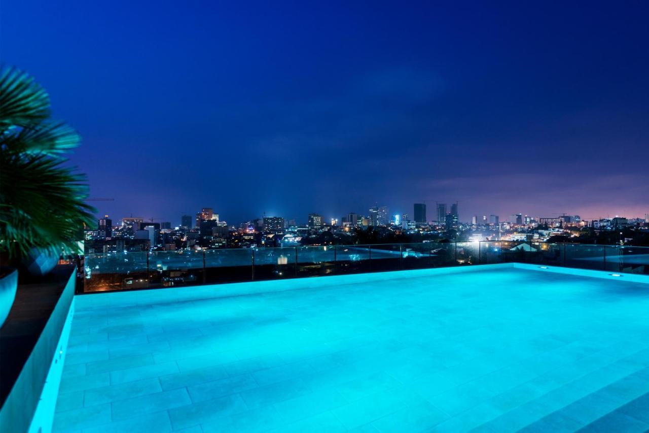 Hotel Alvalade Luanda Esterno foto