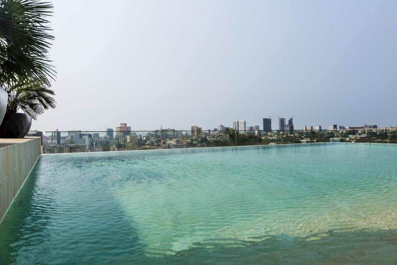 Hotel Alvalade Luanda Esterno foto