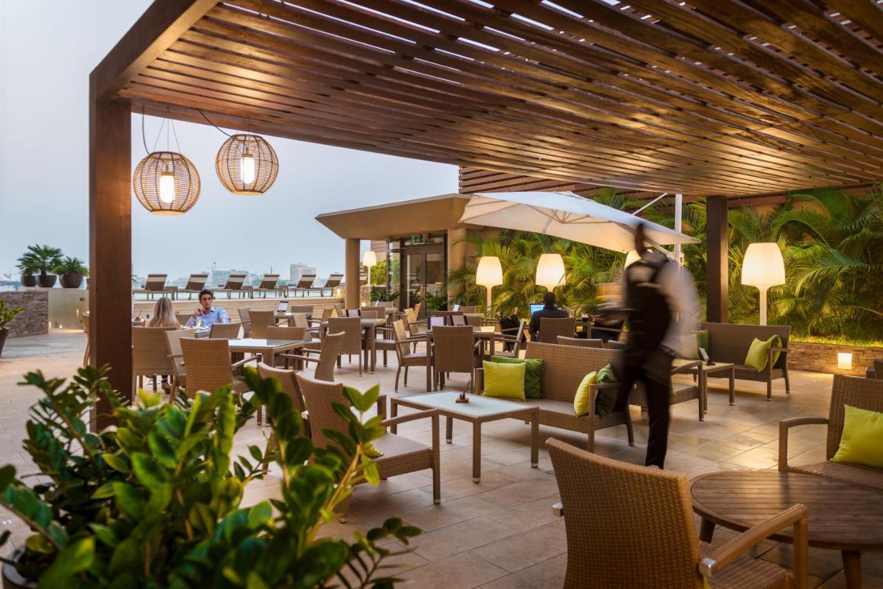 Hotel Alvalade Luanda Esterno foto