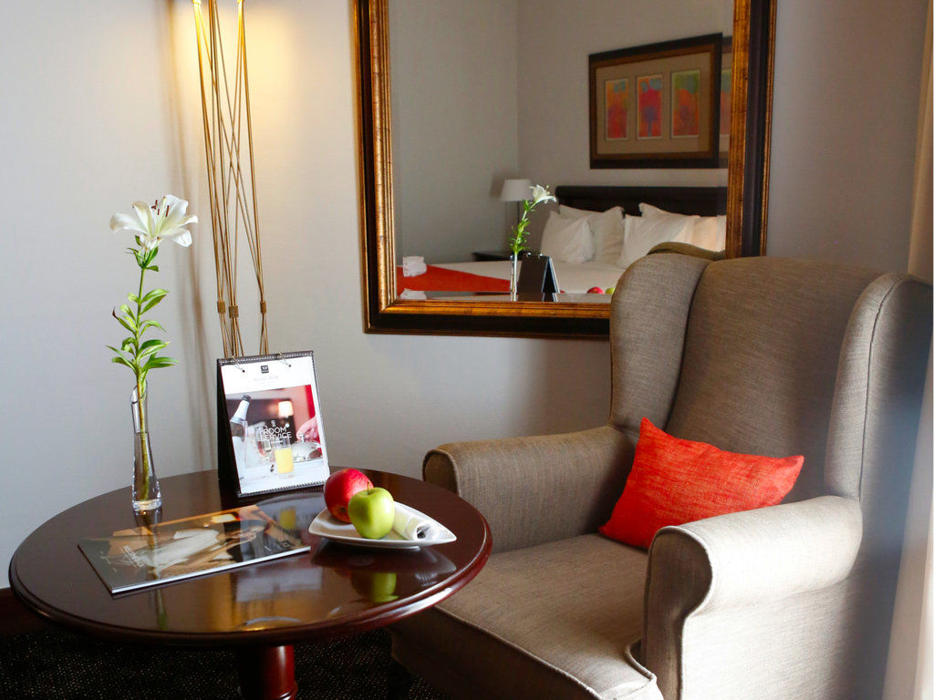 Hotel Alvalade Luanda Esterno foto